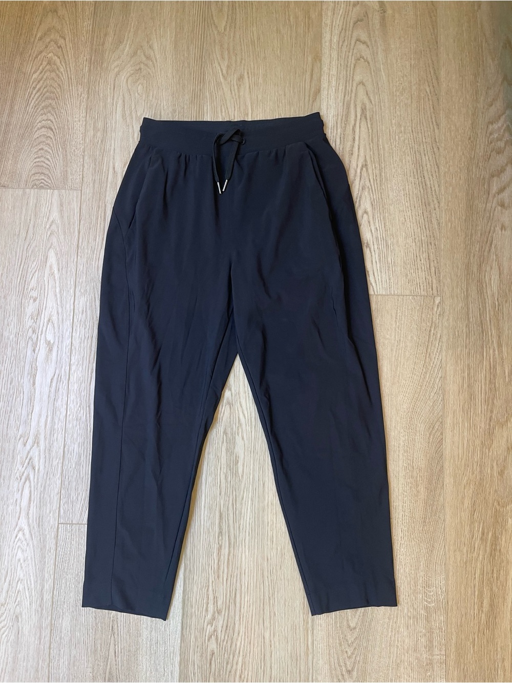 Sweaty Betty Black Tapered Drawstring Explorer Joggers